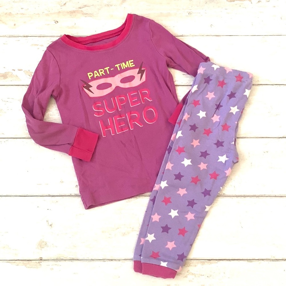 Old Navy 3T Girls Pajamas Set Purple Pink Superhero Pants Long Sleeves Toddler